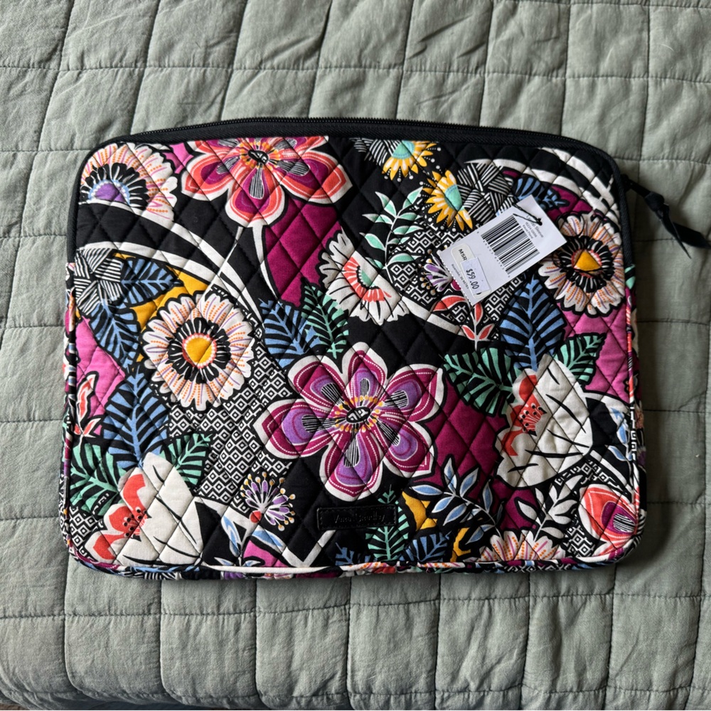 Vera Bradley laptop sleeve